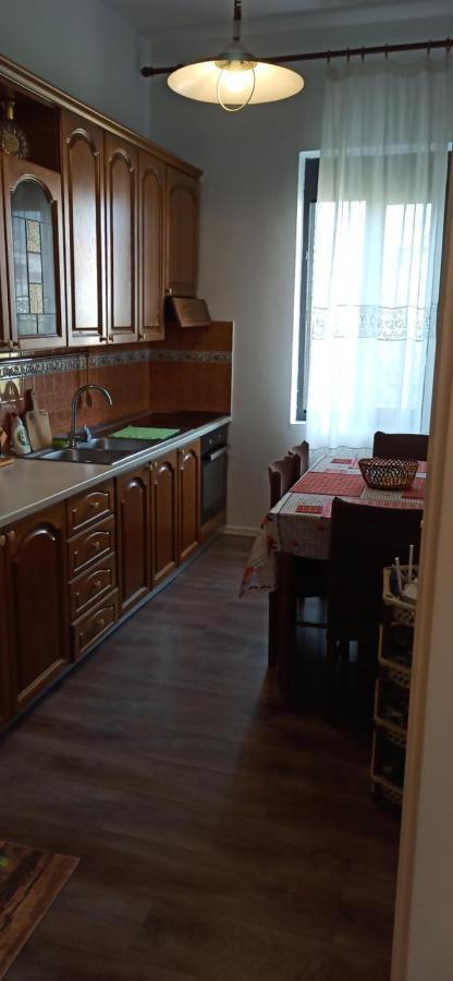 Lukas Apartament Vollga Durrës Exterior foto