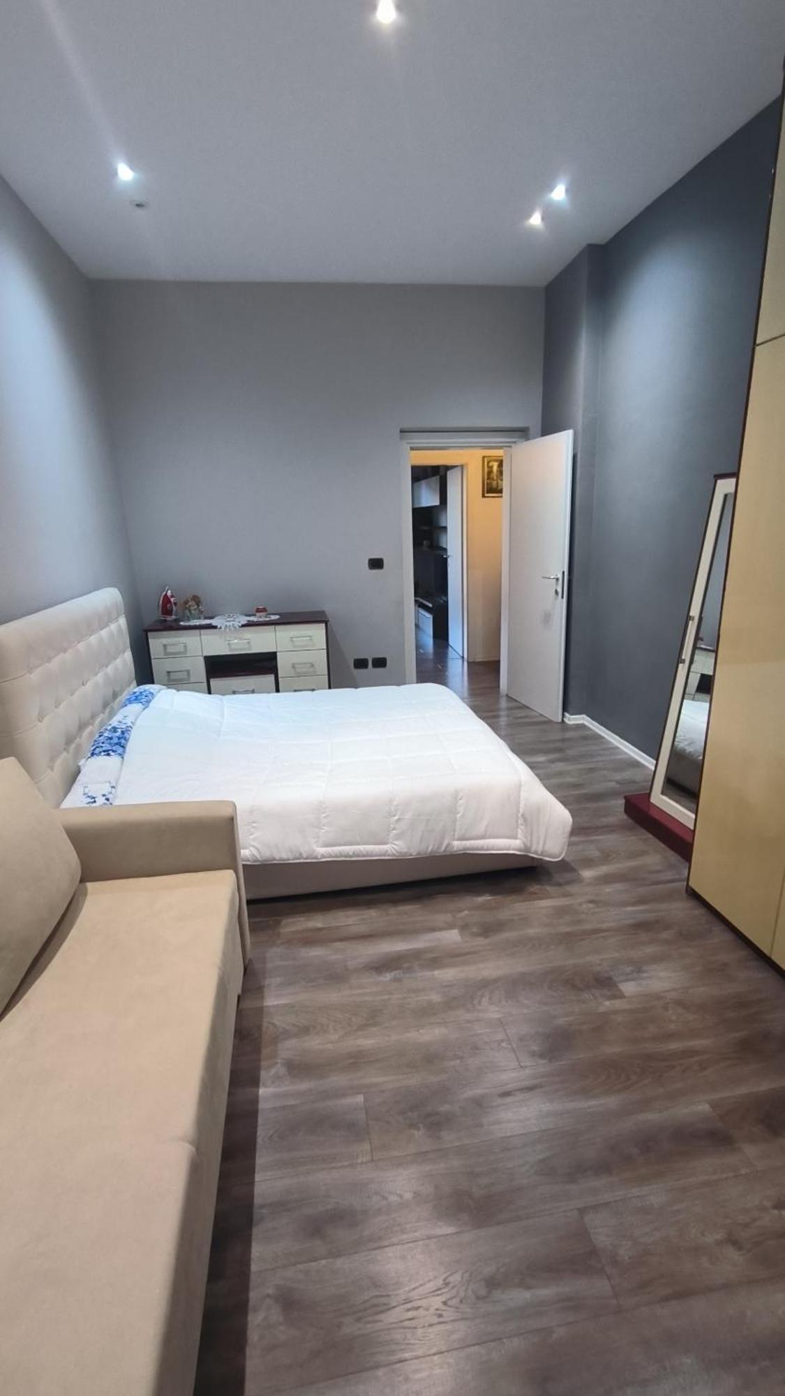 Lukas Apartament Vollga Durrës Exterior foto